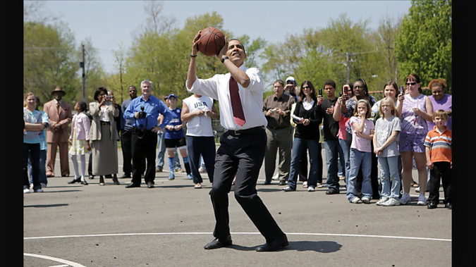 Photo of Obama Shooting Hoops